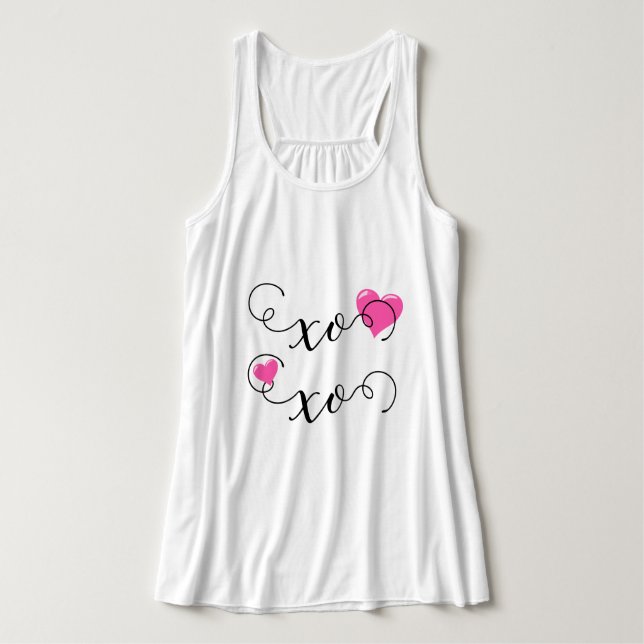 Camiseta Con Tirantes XOXO de Corazón Rosa (Diseño del anverso)
