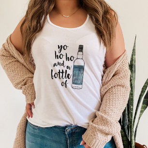 Camiseta Con Tirantes Yo Ho y una botella de Rum