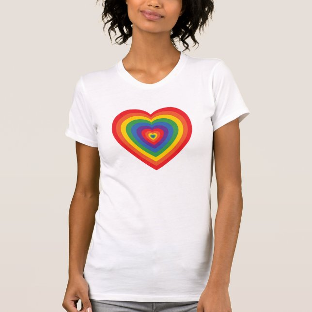 camiseta (concéntrica) del corazón del arco iris (Anverso)