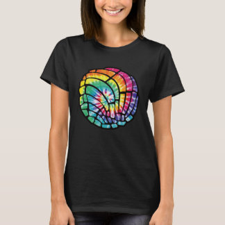 Camiseta Conchas de Tie Dye Pan Dulce Latina Español Mujer 