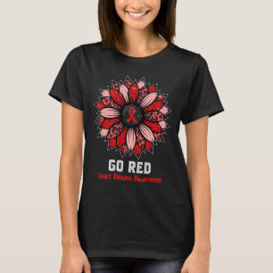 Camiseta Conciencia sobre la enfermedad del corazón rojo Me