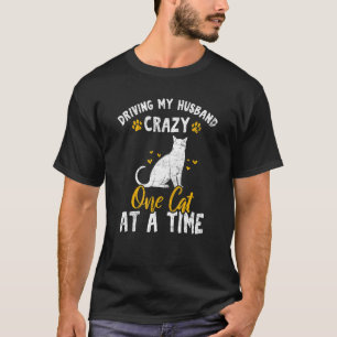 Camiseta Conducir A Mi Esposo Loco A Un Gato A La Vez, Gato
