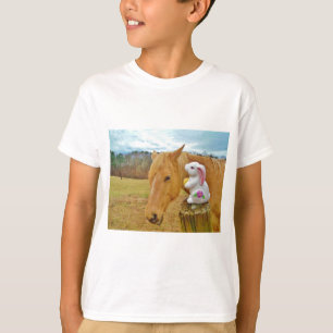 Camiseta Conejo blanco y caballo amarillo rubio