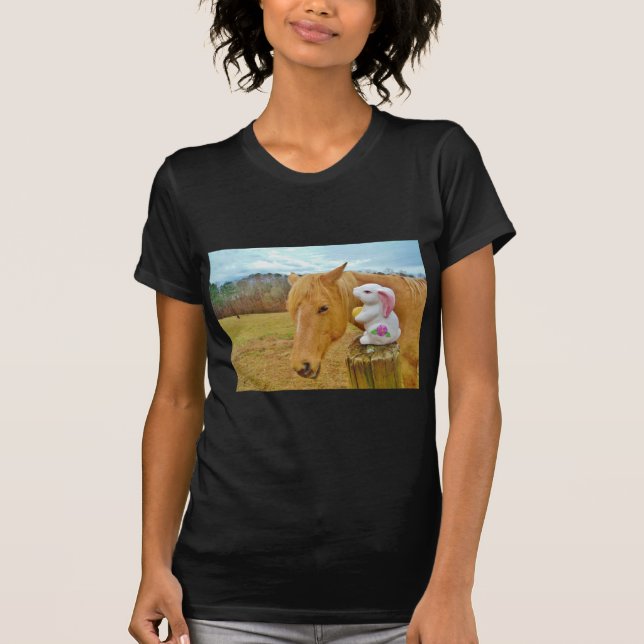 Camiseta Conejo blanco y caballo amarillo rubio (Anverso)