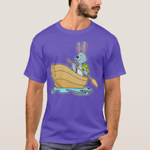 Camiseta Conejo con remo en barco