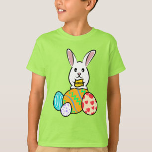 Camiseta Conejo de Pascua con pancarta en huevos de Pascua