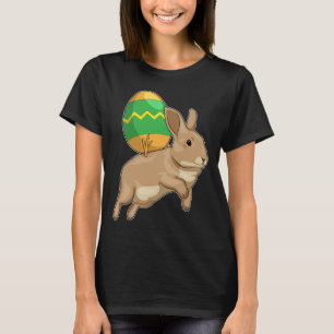 Camiseta Conejo de Pascua montando huevo de Pascua