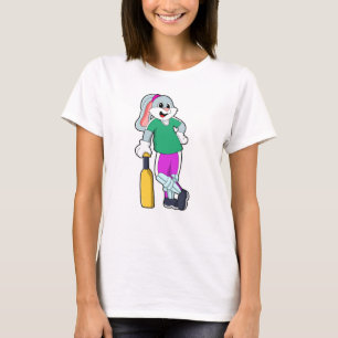 Camiseta Conejo en el críquet con murciélago de críquet