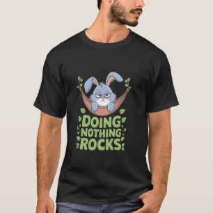 Camiseta Conejo Gruñón SIN HACER NADA ROCKS Relajante diver