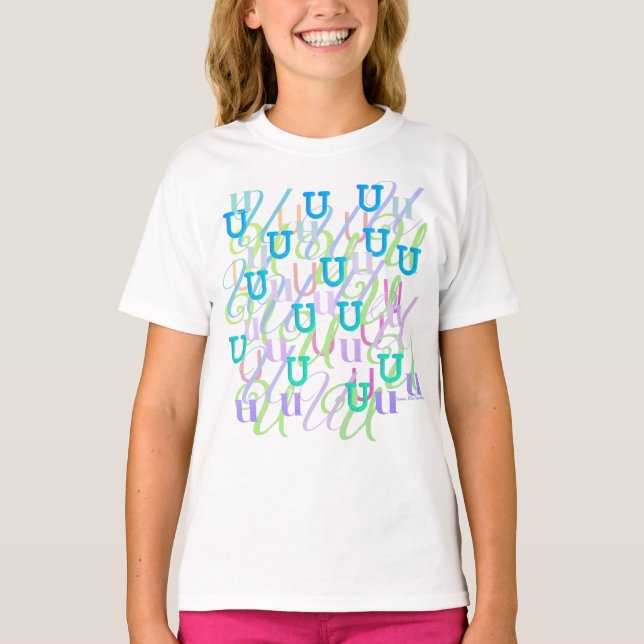 Camiseta Confeti de Letras "U" (Anverso)