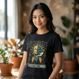 Camiseta Confía En El Momento Sol Luna Lo-Fi Café