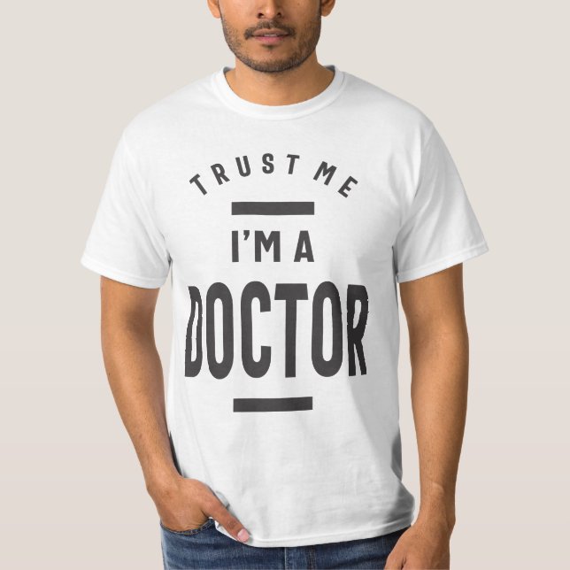 Camiseta Confía en mí, soy Médica (Anverso)
