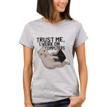 Confía en que yo trabajo en computadoras. Gato cor