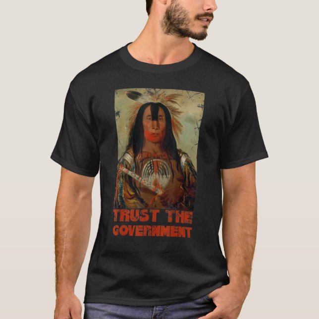 Camiseta Confiar en el gobierno (Anverso)