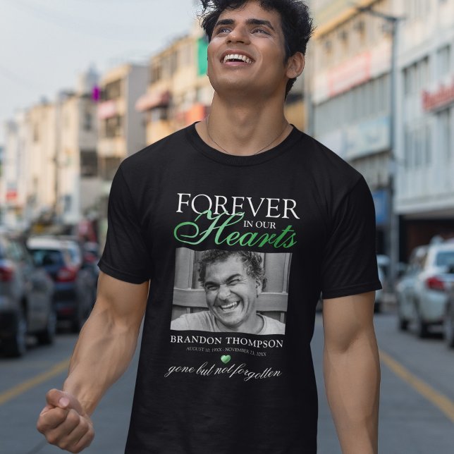 Camiseta conmemorativa del funeral verde negro (Subido por el creador)