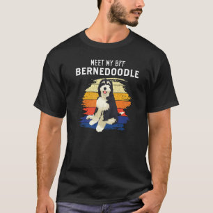 Camiseta Conoce a mi dueño de perro de Bff Bernedoodle