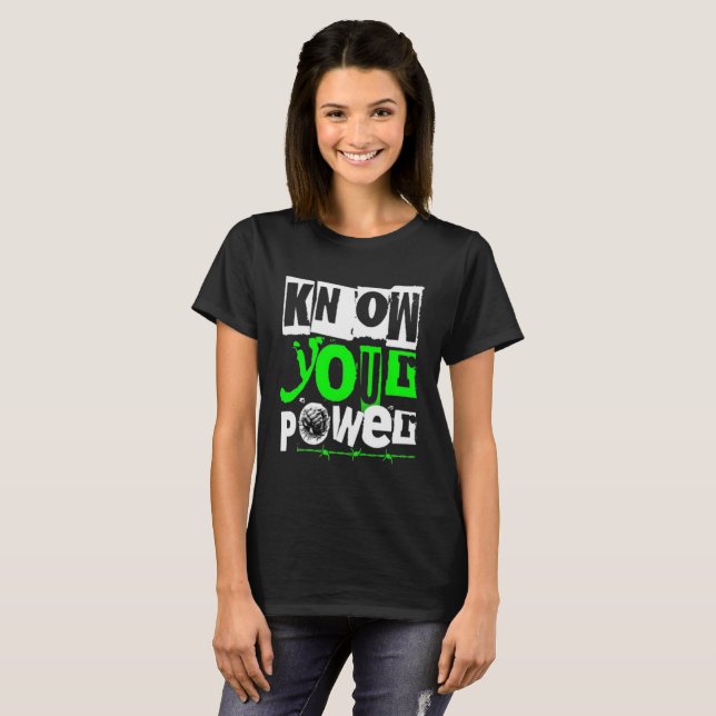 Camiseta Conoce el Poder Gráfico de Empoderamiento de las M (Anverso completo)