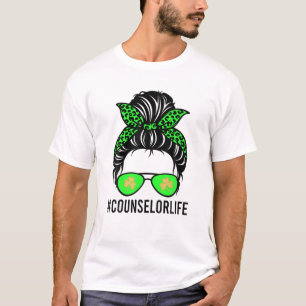 Camiseta Consejero Messy Bun St Patricks Day Funny Mo Irlan