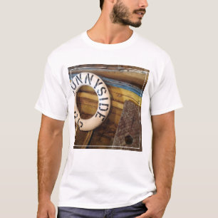 Camiseta Conservante de vida viejo en una fábrica de