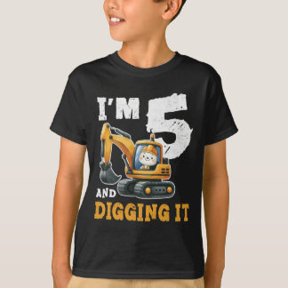 Camiseta Construcción de niño excavador de cinco años