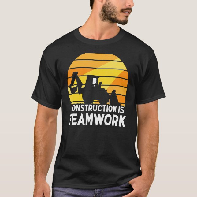 Camiseta Construcción: Sitio De Trabajadores En Equipo (Anverso)