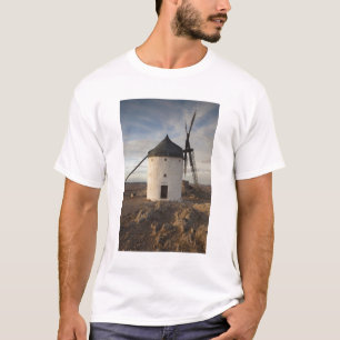 Camiseta Consuegra, antiguos molinos de viento de La Mancha