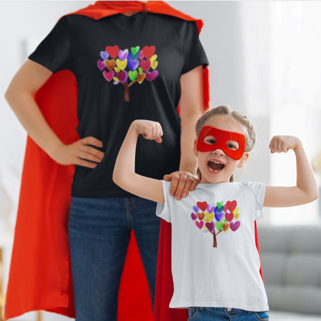 Camiseta Convertir el arte o dibujo de su hijo en negro (Subido por el creador)