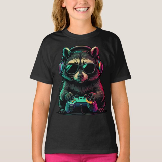 Camiseta Cool Gamer Raccoon — Headphones and Controller (Anverso)