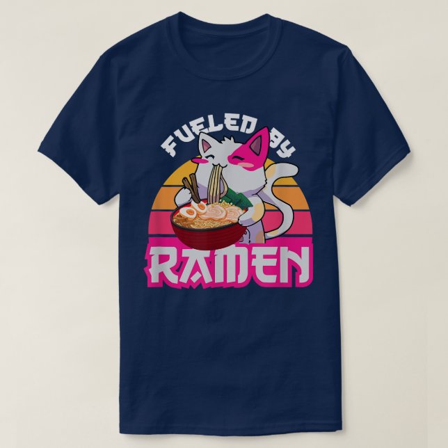 Camiseta Cool Japanese Cat Eats Ramen, Fuled By Ramen Quote (Diseño del anverso)