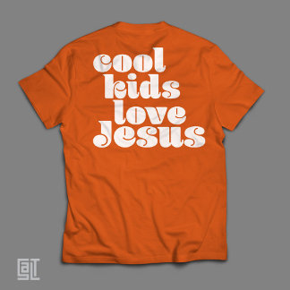 Camiseta Cool Kids Love Jesus Retro Christian