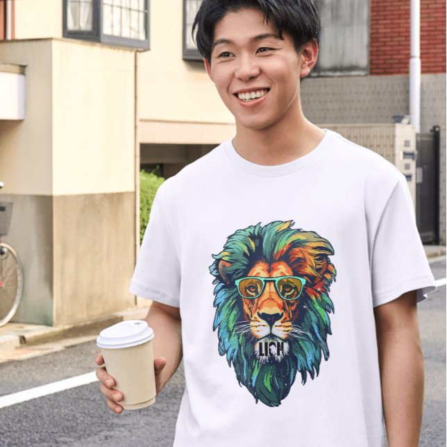 Camiseta Cool King – Colorful Lion with Shades Design (Subido por el creador)