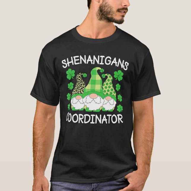 Camiseta Coordinador de Shenanigans Maestros Día de San Pat (Anverso)