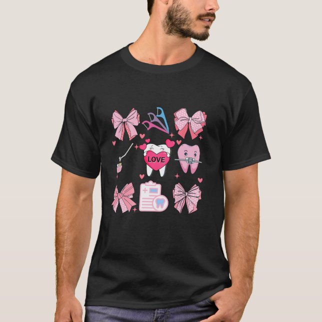 Camiseta Coqueta rosa Bow Dientes Dientes Cuidados Escuadró (Anverso)