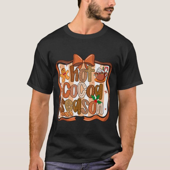 Camiseta Coquette Bow Hot Cocoa Season Gingerbread Christma (Anverso)