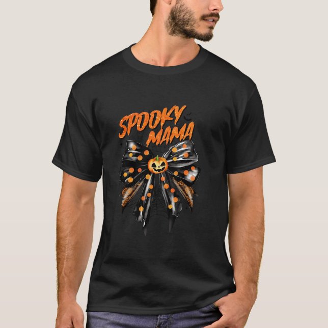 Camiseta Coquette Bow Spooky Mama Witch Ghost Spookason (Anverso)