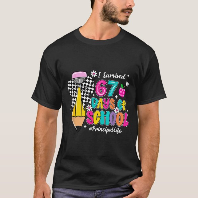 Camiseta Coquette Pencil I Survived 67 Days Of School Princ (Anverso)