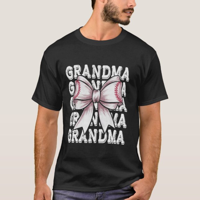 Camiseta Coquette T ball Tee Ball T Ball GRANDMA Coincidenc (Anverso)