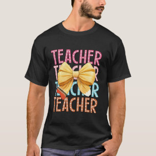 Camiseta Coquette Trae La Vida De Los Maestros A La Escuela
