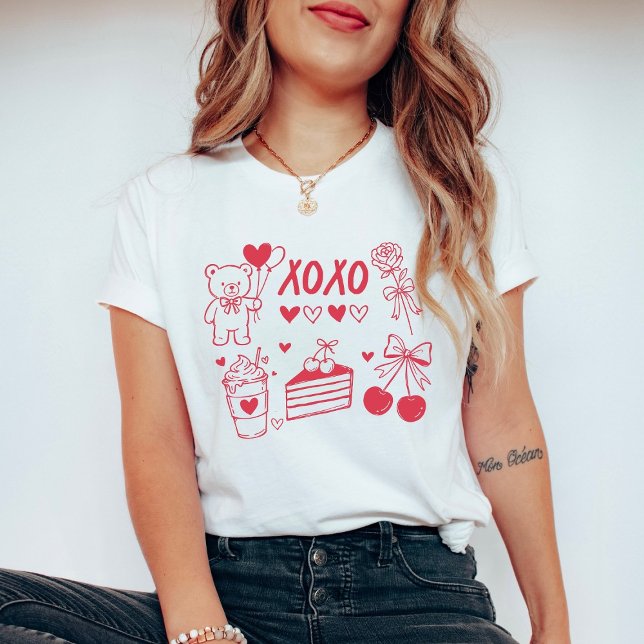Camiseta Coquette Valentine XOXO Teddy Bear & Cherries (Subido por el creador)