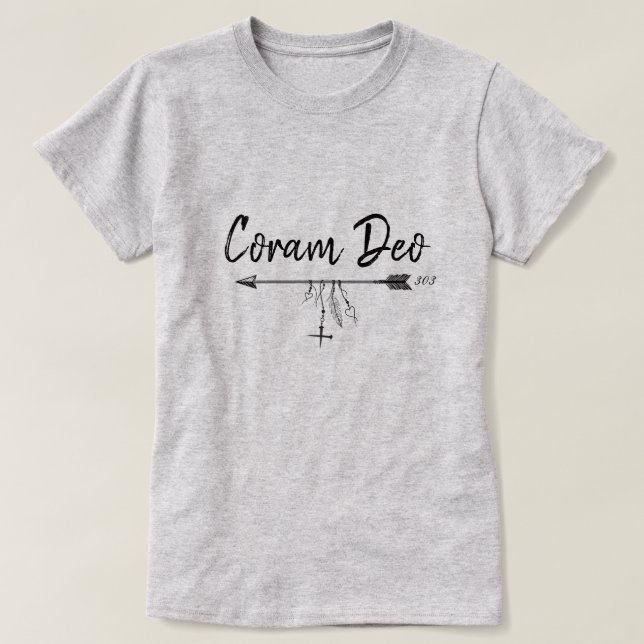 Camiseta "Coram Deo" En latín (en presencia de Dios) (Diseño del anverso)