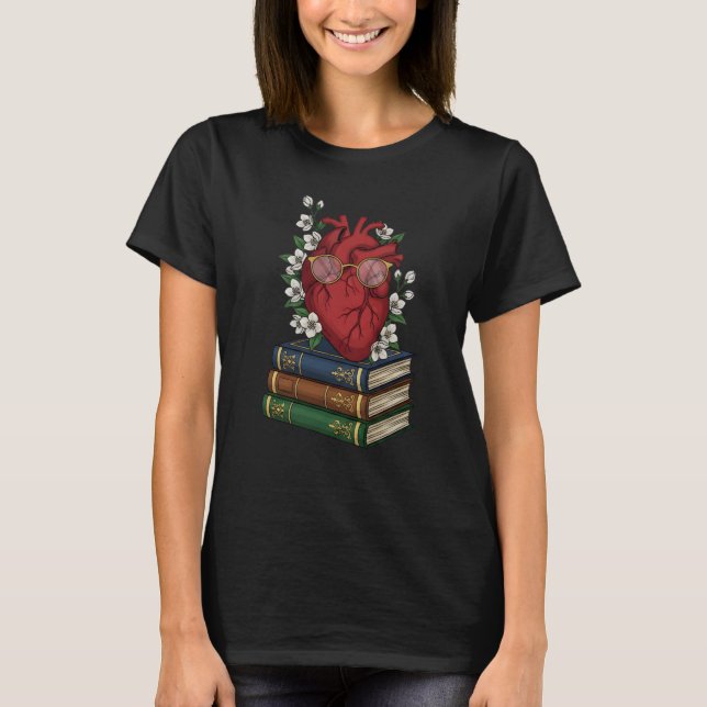 Camiseta Corazón Anatómico y Libros (Anverso)