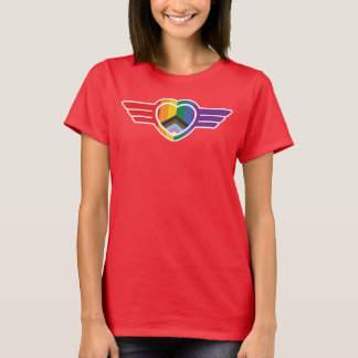 Camiseta Corazón arcoiris con alas