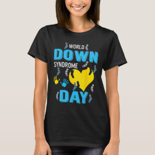 Camiseta Corazón Azul Amarillo 21 Conciencia del Síndrome d