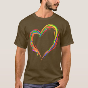 Camiseta Corazón con arco iris y transgénero para el mes de