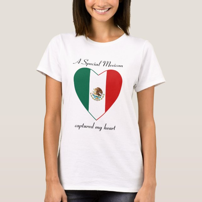 Camiseta Corazón con Bandera de México (Anverso)