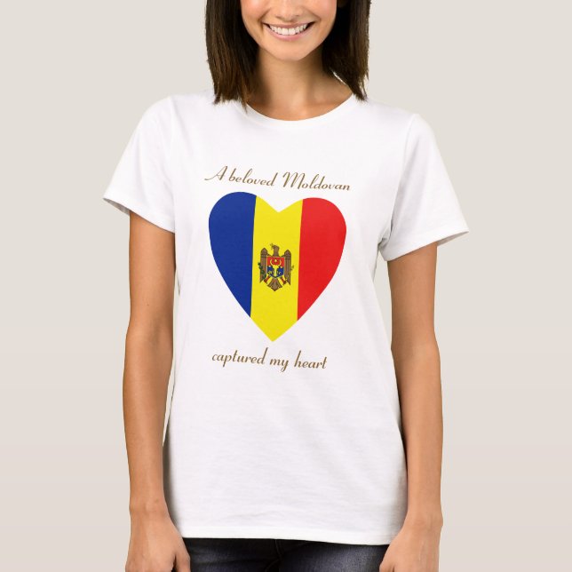Camiseta Corazón con Bandera de Moldavia (Anverso)