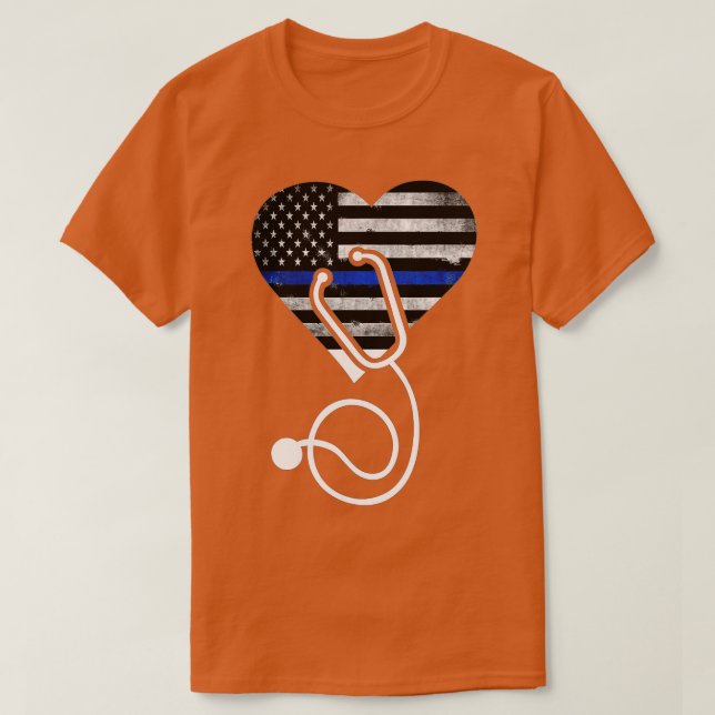 Camiseta Corazón de bandera estadounidense con la policía e (Diseño del anverso)