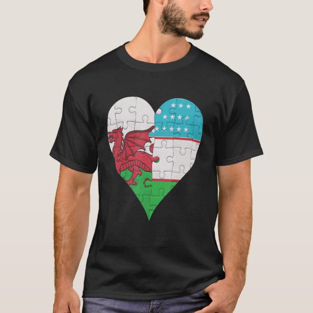 Camiseta Corazón de bandera uzbeka galesa (Anverso)