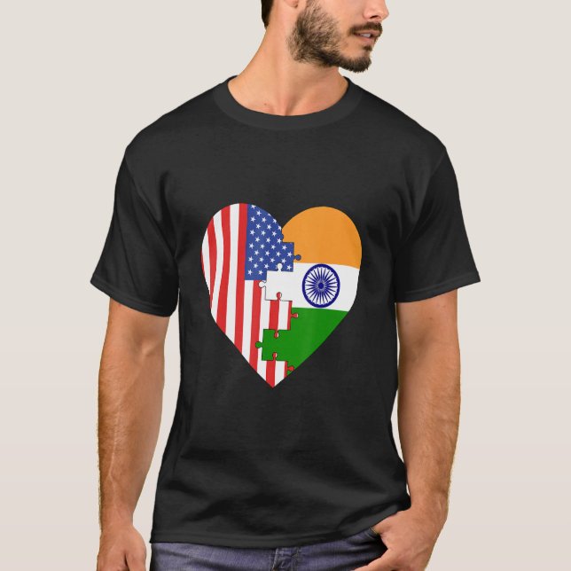 Camiseta Corazón de banderas de EE. UU. e India (Anverso)