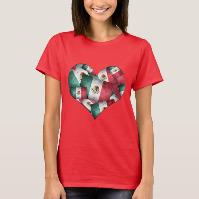 Camiseta Corazón de Banderas Mexicanas (Anverso)
